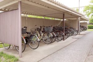 都営住宅の自転車置き場